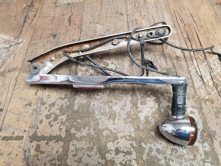 OKUCIE GARDE-BOUE CHÂSSIS PAIRE HONDA VT1100 SHADOW C1