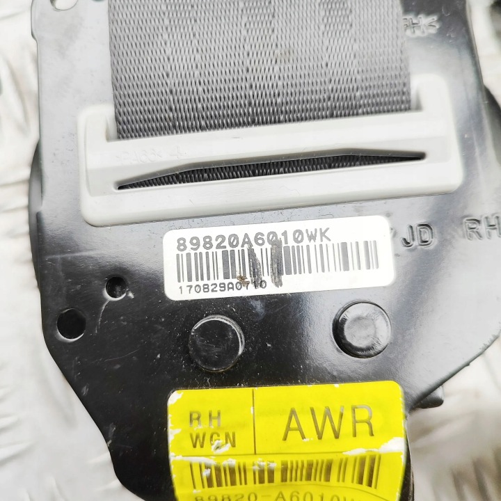 CEINTURE DE SÉCURITÉ ARRIÈRE DROIT KIA CEE`D SPORTSWAGON (JD) 89820A6010WK
