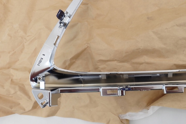 MOULURE CHROMÉE CALANDRE CHROME GRILLE DE RADIATEUR LEXUS NX RESTYLAGE