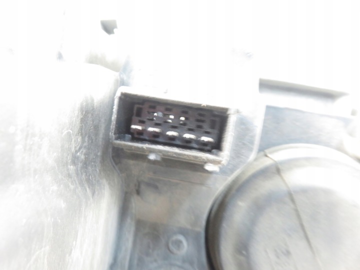 PHARE DROITE AVANT CITROEN C5 II BREAK 9650055880