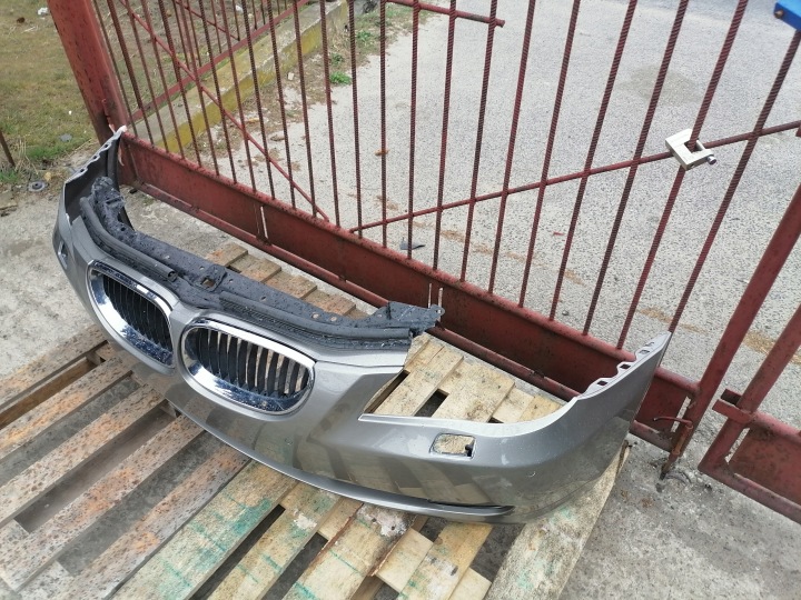 PARE-CHOCS AVANT BMW E60 E61 XÉNON PDC A53