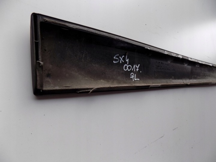 SUZUKI SX-4 SX4 MOULURE REVÊTEMENT PORTES GAUCHE AVANT 990E0-79J07