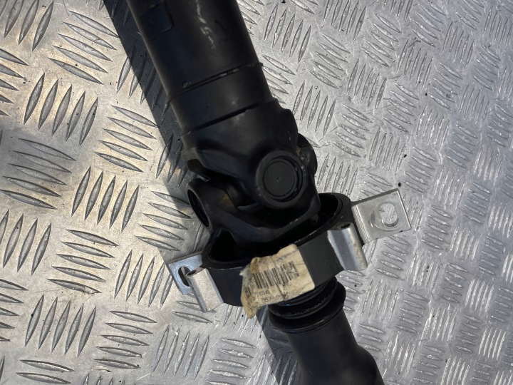 BMW F10 F11 ARBRE DE TRANSMISSION 7621287