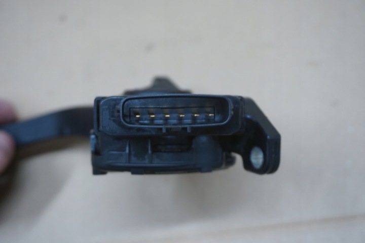 SUZUKI GRAND VITARA II PÉDALE GAZ POTENTIOMÈTRE 1,9 DDIS I5900-65J01 EUROPE