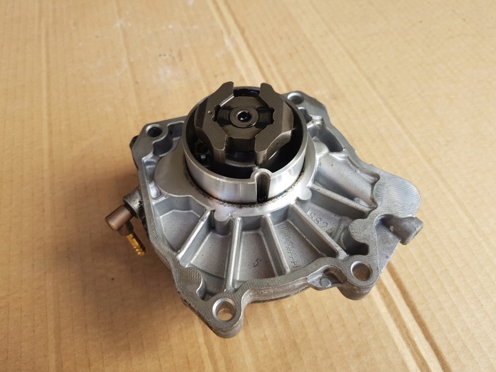 POMPE VIDE 2.0 CDTI 160KM A20DTH OPEL INSIGNIA A 55205446 FONCTIONNEL