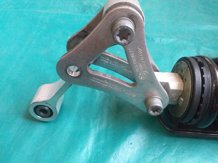BMW K 1600 K1600 GT GTL K48 19- AMORTISSEUR ARRIÈRE 8552065 BERCEAU 8560163