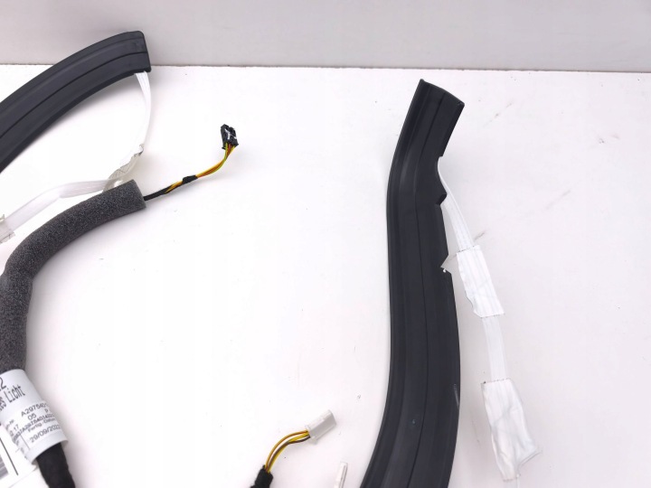MERCEDES-BENZ EQE V295 2023 PLASTIQUE SIÈGES A2975401422