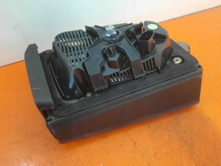 AUDI A6 C7 UNIVERSEL LIFT 14-18 PHARE ARRIÈRE DROITE INTÉRIEURE 90053963