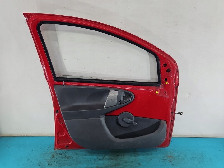 PORTES AVANT GAUCHE CONDUCTEUR TOYOTA AYGO I 05-14 5D