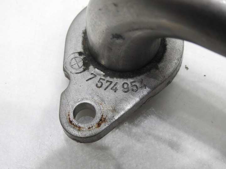 TUYAU TUYAU EGR BMW E61 2.5I 7574954