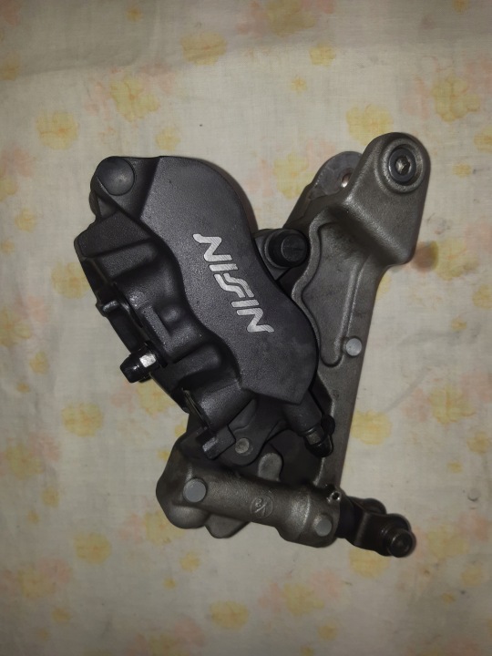 ÉTRIER DE FREIN DE FREIN AVANT HONDA VFR 800 FI 98-01 CBR 1100 XX