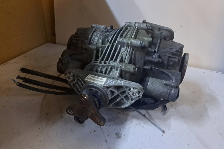 RÉDUCTEUR DE VITESSE ARRIÈRE BMW X6 (F16, F86) 7850170 4.4L GASOLINE 423KW 2016