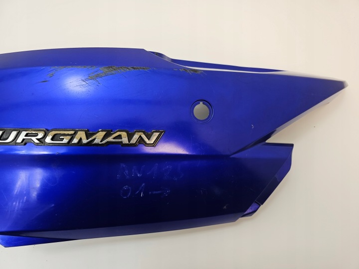 SUZUKI BURGMAN 125 01-06 PLASTIQUE GAUCHE DÉFLECTEUR D'AIR GAUCHE ARRIÈRE PLASTIQUE ARRIÈRE GAUCHE
