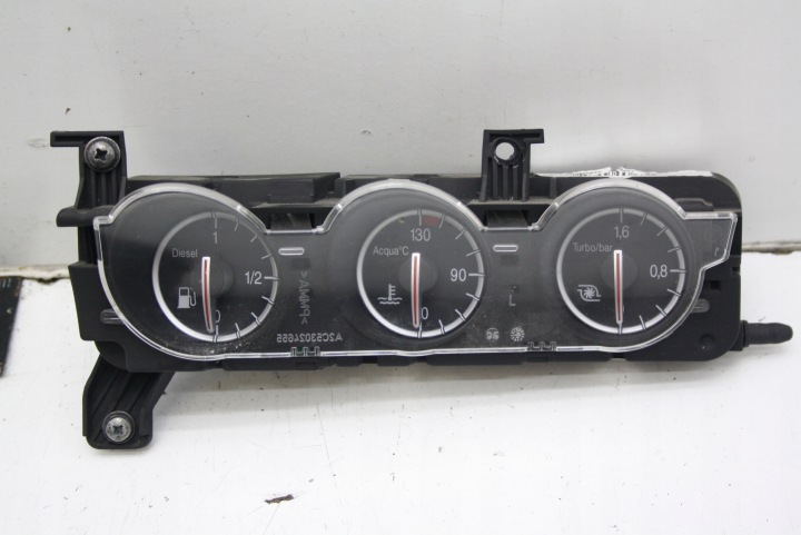 COMPTEUR TABLEAU DE BORD WSKAZNIKI ALFA ROMEO 159 1,9 16V JTD 0156072820 60696626