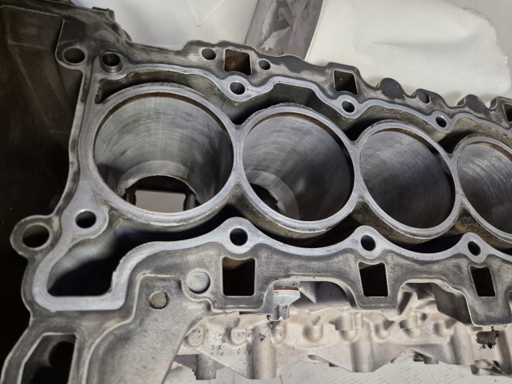 BLOC MOTEUR 3.0 3.0I N52 N52B30A BMW E60 E90 E65 E85 E86 E64 E63
