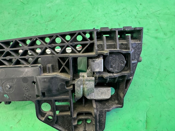 POIGNÉE PORTES DROITS ARRIÈRE KEYLESS 4H0837886 AUDI A8 D4 4H 09- LX7W EUROPE