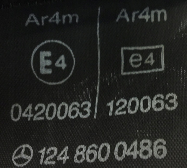 CEINTURE DE SÉCURITÉ ARRIÈRE MERCEDES W124 BERLINE COUPÉ 1248600486