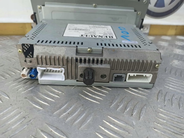 RENAULT CLIO IV RADIO NAVIGATION ORIGINAL 281155249R
