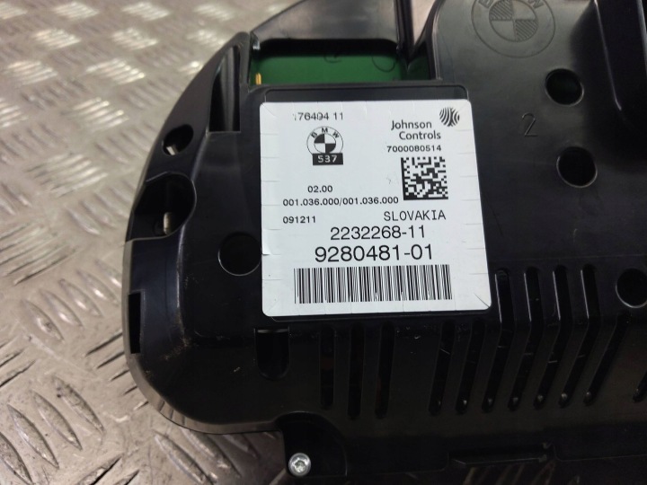 BMW X3 F25 2013 COMPTEUR COMPTEUR DE VITESSE