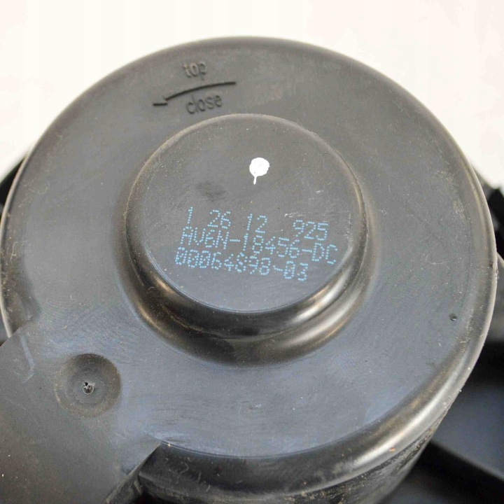 PETIT MOTEUR RÉCHAUFFEURS FORD FOCUS III AV6N18456DC 4183363 1.0L 92KW 2012
