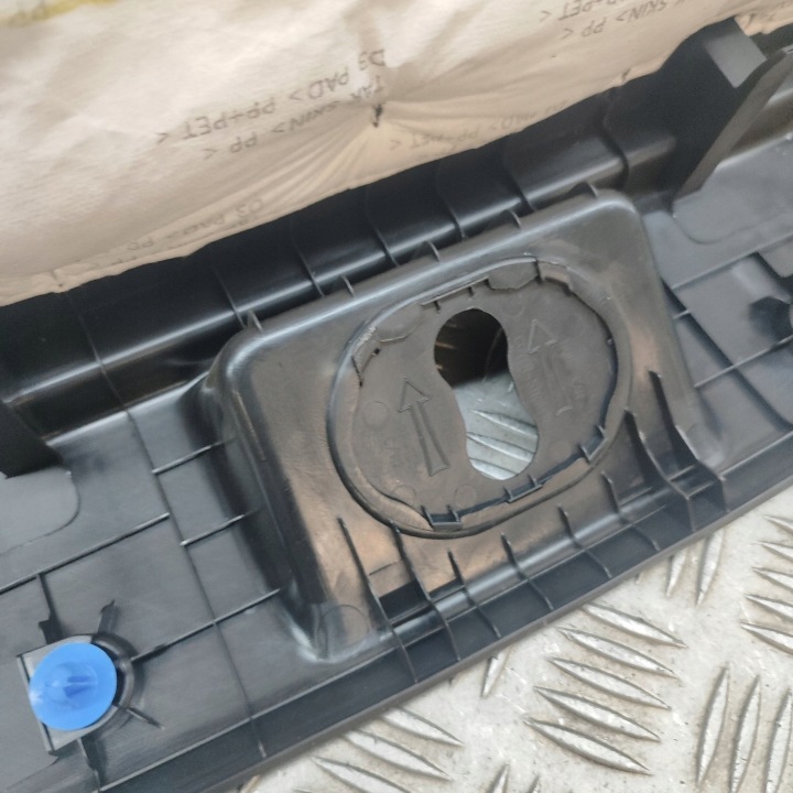 KIA SPORTAGE 2024 PROTECTION COURROIE COUVERCLES DE COFFRE