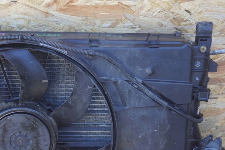 OPEL ASTRA J RADIATEURS VENTILATEUR 2.0D (D759)
