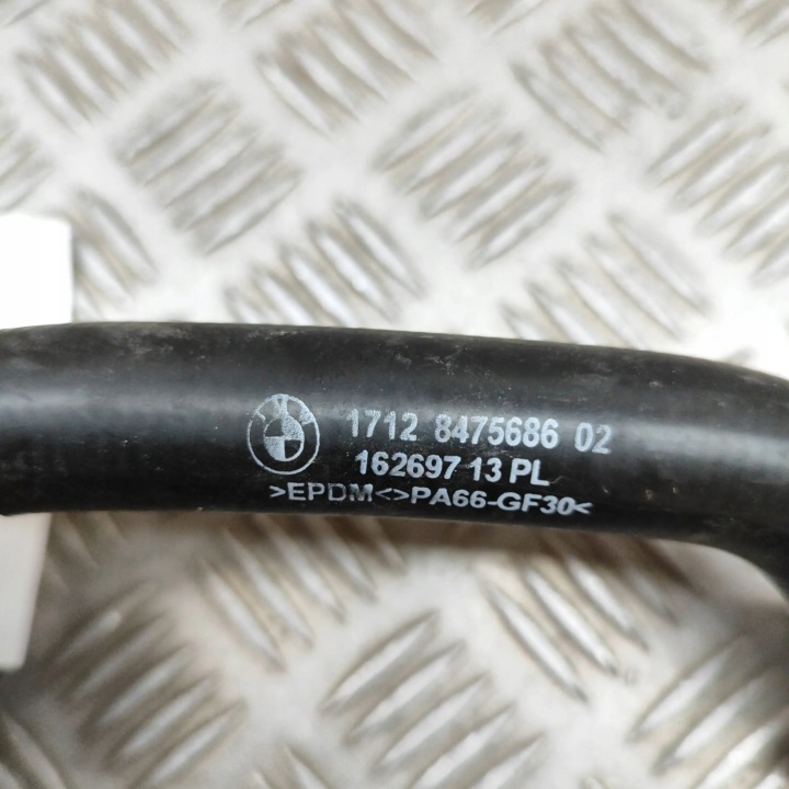 BMW I4 2022 FIL TUYAU RADIATEUR