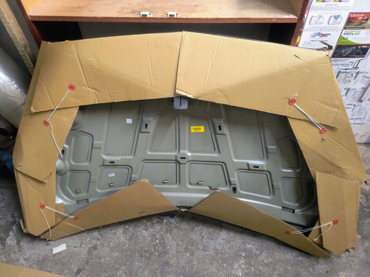 CAPOT FORD FOCUS, 02.08 10 1521601