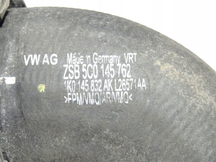 TUYAU FIL ÉCHANGEUR D'AIR DE SURALIMENTATION VW TOURAN II 2 1.4 TSI