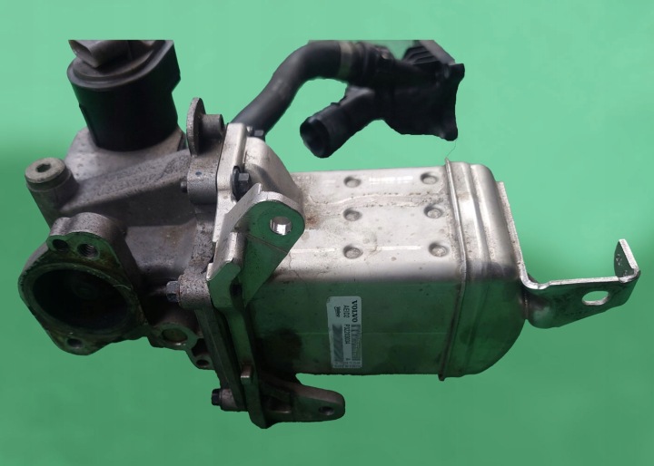 RADIATEUR GAZ D'ÉCHAPPEMENT EGR P32203034 VANNE EGR VOLVO V70 III S80 II 15R
