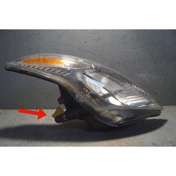 FORD MONDEO MK4 LIFT PHARE GAUCHE AVANT (S2242) UK