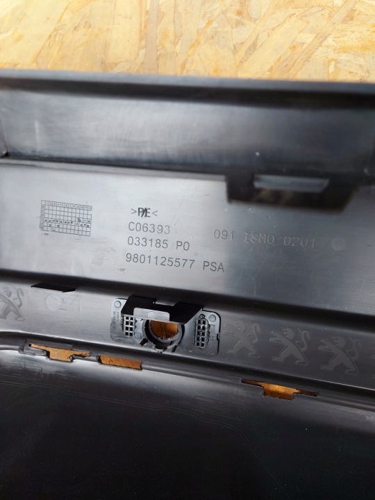 PARE-CHOCS ARRIÈRE PEUGEOT 2008 I 2013-2019 ARRIÈRE PDC STRUKTURA 9801125577