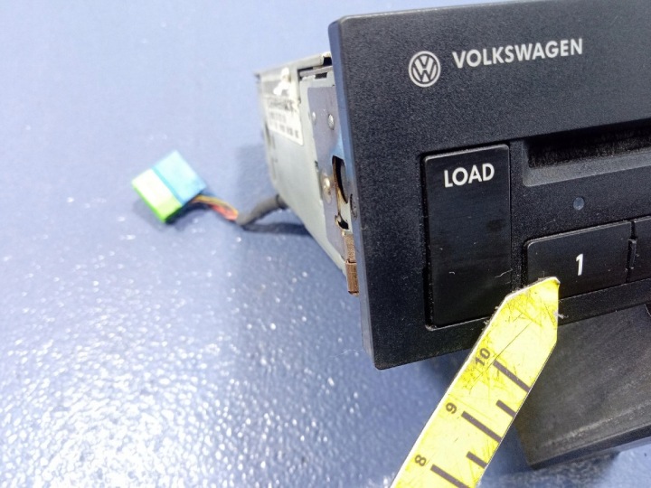 VW BORA GOLF IV CHANGEUR DISQUES CD 3B7035110