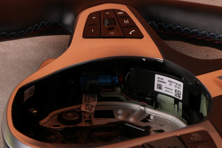 BMW 2' G42 M2 G87 M3 G80 G81 M4 G82 G83 VOLANT MODULE PALETTES