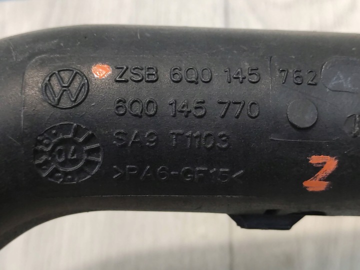 VW SKODA SEAT AUDI TUYAU TUYAU ÉCHANGEUR D'AIR DE SURALIMENTATION 6Q0145770