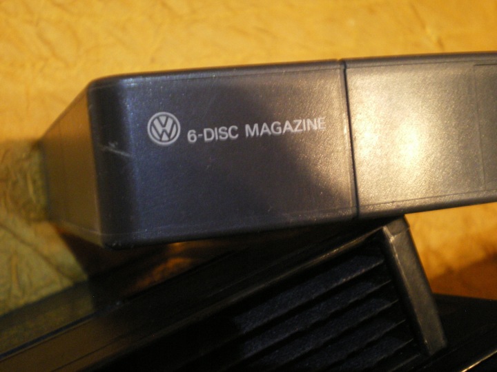 CHANGEUR VW AUDI CLARION SANYO SAFARI PIONEER KASETKA MAGAZYNEK