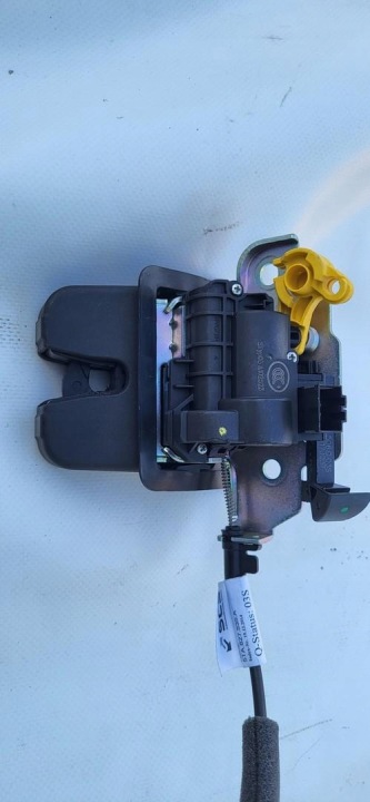 SERRURE COUVERCLES DE COFFRE COUVERCLES DE COFFRE DOCIAG ÉLECTRIQUE COUVERCLES DE COFFRE VW TOURAN III 5T