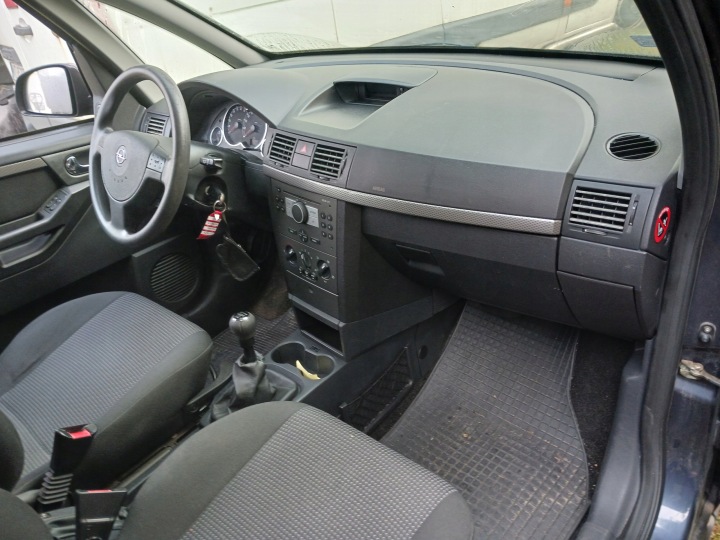 MERIVA A CARTER POLYSTYRÈNE ROUES REMPLISSAGE