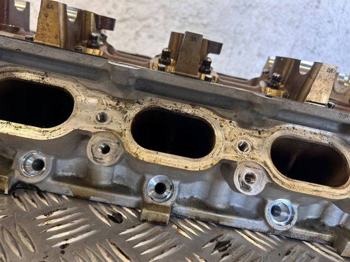 CULASSE MOTEUR MASERATI LEVANTE 2283306