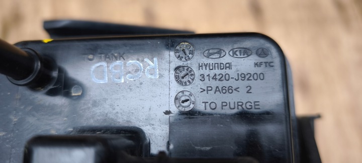 HYUNDAI KONA LIFT FILTRE CARBONIQUE 1.0 T-GDI HYBRID 120KM 31420-J9200 20-2022R