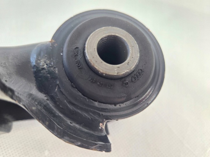 SKODA FABIA IV BRAS DE SUSPENSION GAUCHE AVANT 2Q0407152D