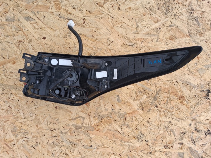 PHARE GAUCHE ARRIÈRE GAUCHE ARRIÈRE LED LEXUS NX II 8156078151
