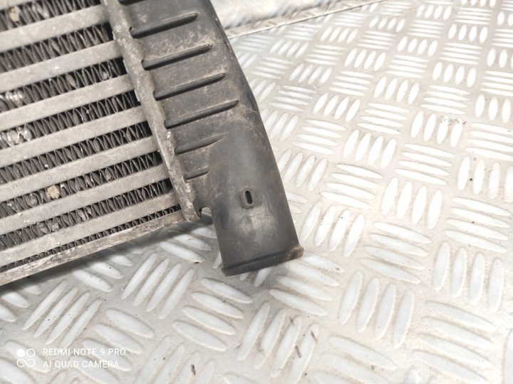 RADIATEUR SURALIMENTATION ÉCHANGEUR AIR-AIR 13161078 OPEL ASTRA H ZAFIRA B 2.0 TURBO