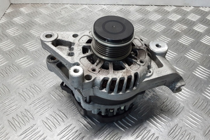 ALTERNATEUR KIA SPORTAGE (JE_, KM_) 373002U200 1.6L DIESEL 83KW 2019