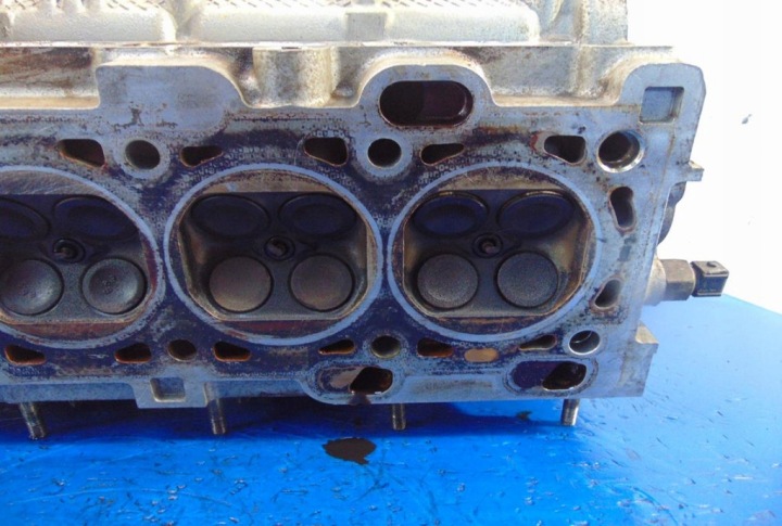 VOLVO V40 1.6 16V CULASSE MOTEUR 1001005