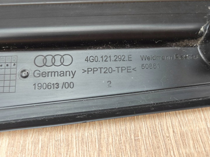 ORIGINALE GUIDE D'AIR AUDI A6 C7 2.0 TDI LIFT 4G0121292E 52KM