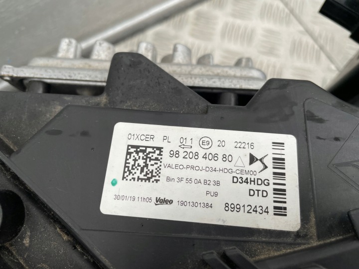 CITROEN DS3 CROSSBACK PHARE GAUCHE DROITE AVANT COMPLET LED 9820840680 9820840780