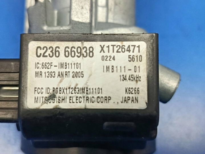 MAZDA 5 CR 05-08 2.0 16V CONTACTEUR D'ALLUMAGE 3M51-3F880-AC CLÉ PETLA IMMO