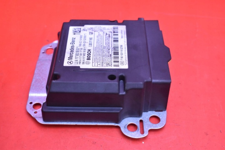 MODULE CAPTEUR AIRBAG COUSSINS A1179005800 MERCEDES CLA C117 13-16
