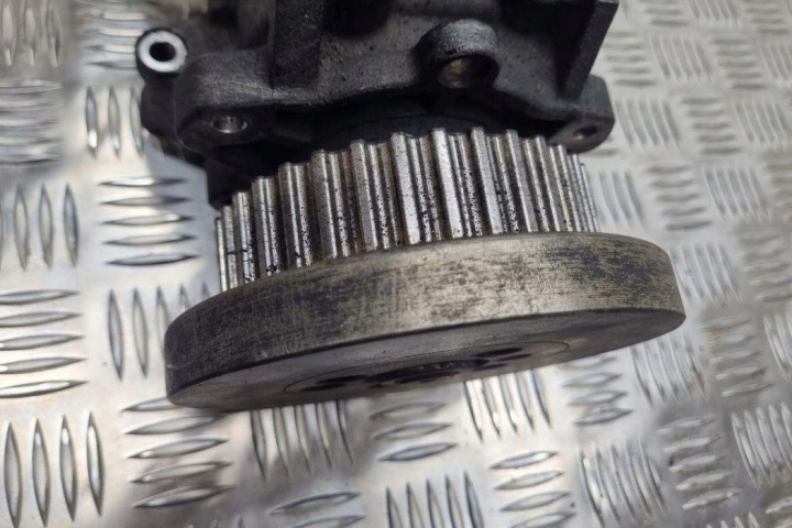 POMPE CARBURANTS AUDI 059130106J 2.48L DIESEL 2002